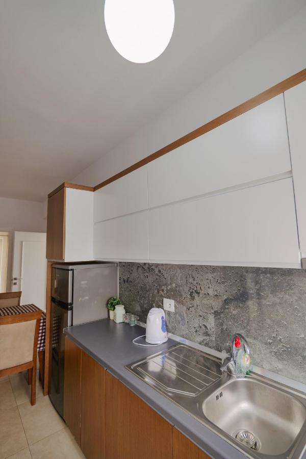 Violeta Apartments Ksamil Exterior photo